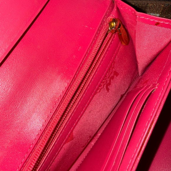 MCM Pink and Tan Wallet with Iconic Logo - Picture 7 of 12